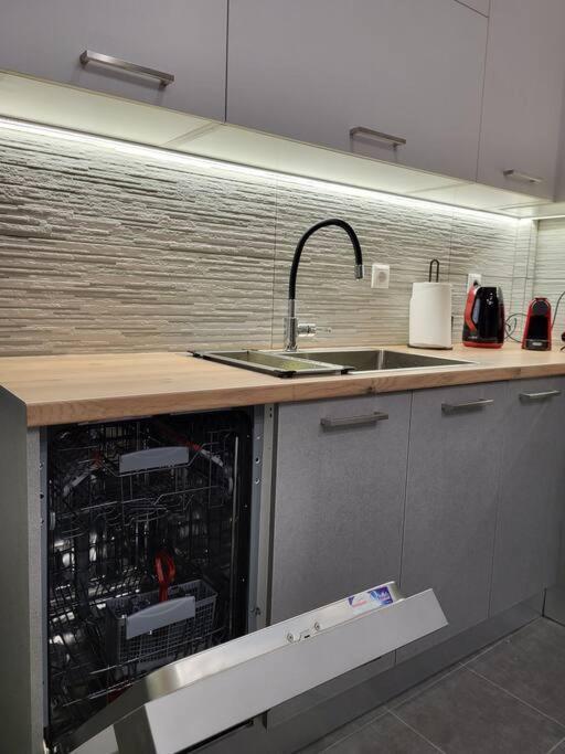 Plaka Sofi Suite アテネ エクステリア 写真